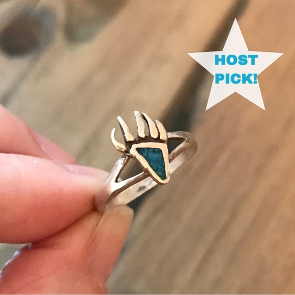 Vintage Jewelry - Navajo Turquoise Bear Claw Sterling Silver925 Ring